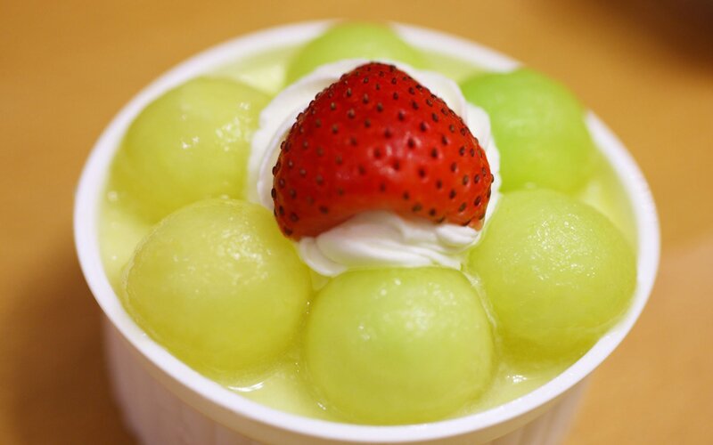Melon and Strawberry Dessert — Green