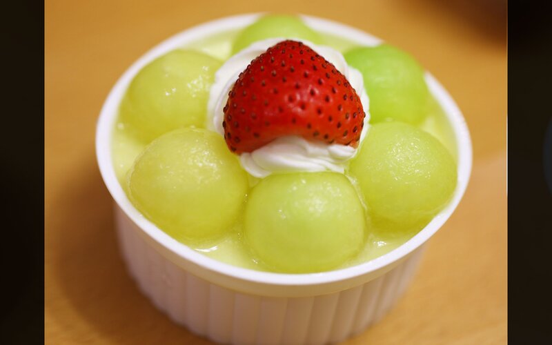 Melon Dessert with Strawberry — Green, Fresh