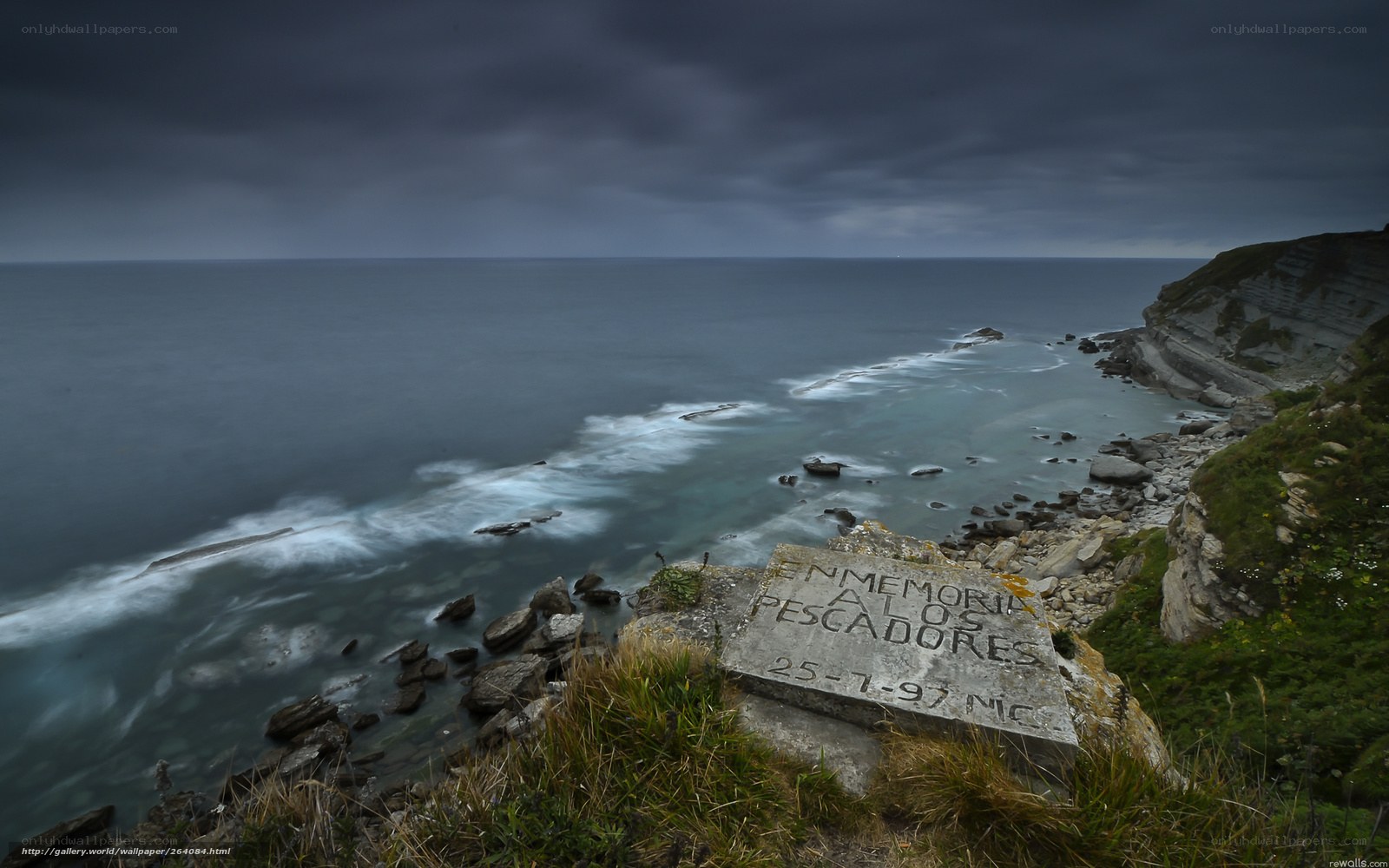 Memorial to Fishermen by the Sea