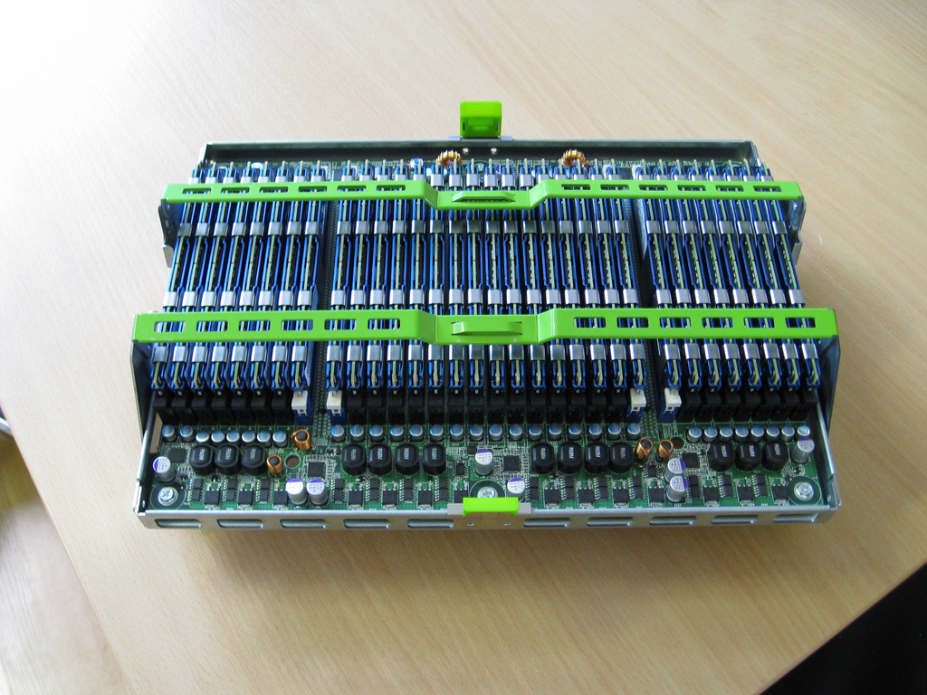 memory module array on circuit board