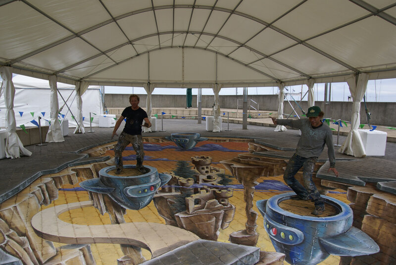 Men on 3d Street Art