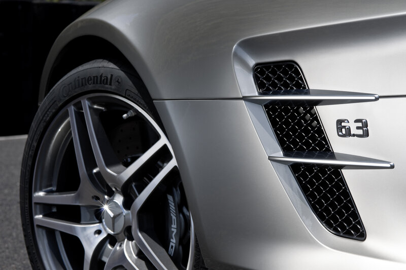 Mercedes-AMG GT front wheel