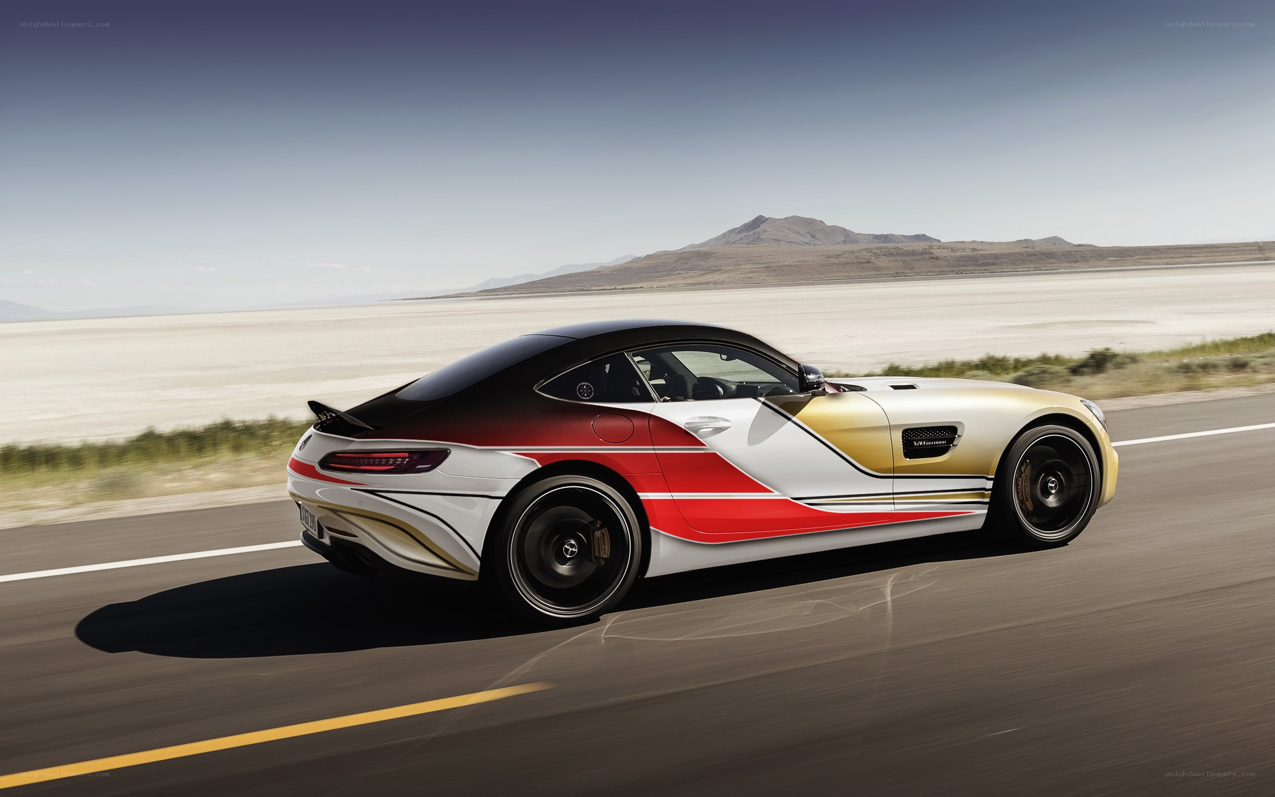 Mercedes-AMG GT R on desert road
