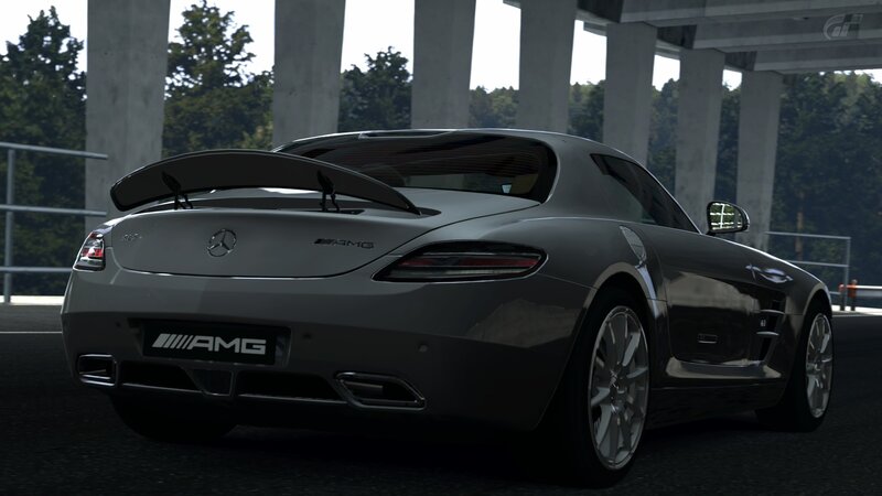 Mercedes-AMG SLS in game