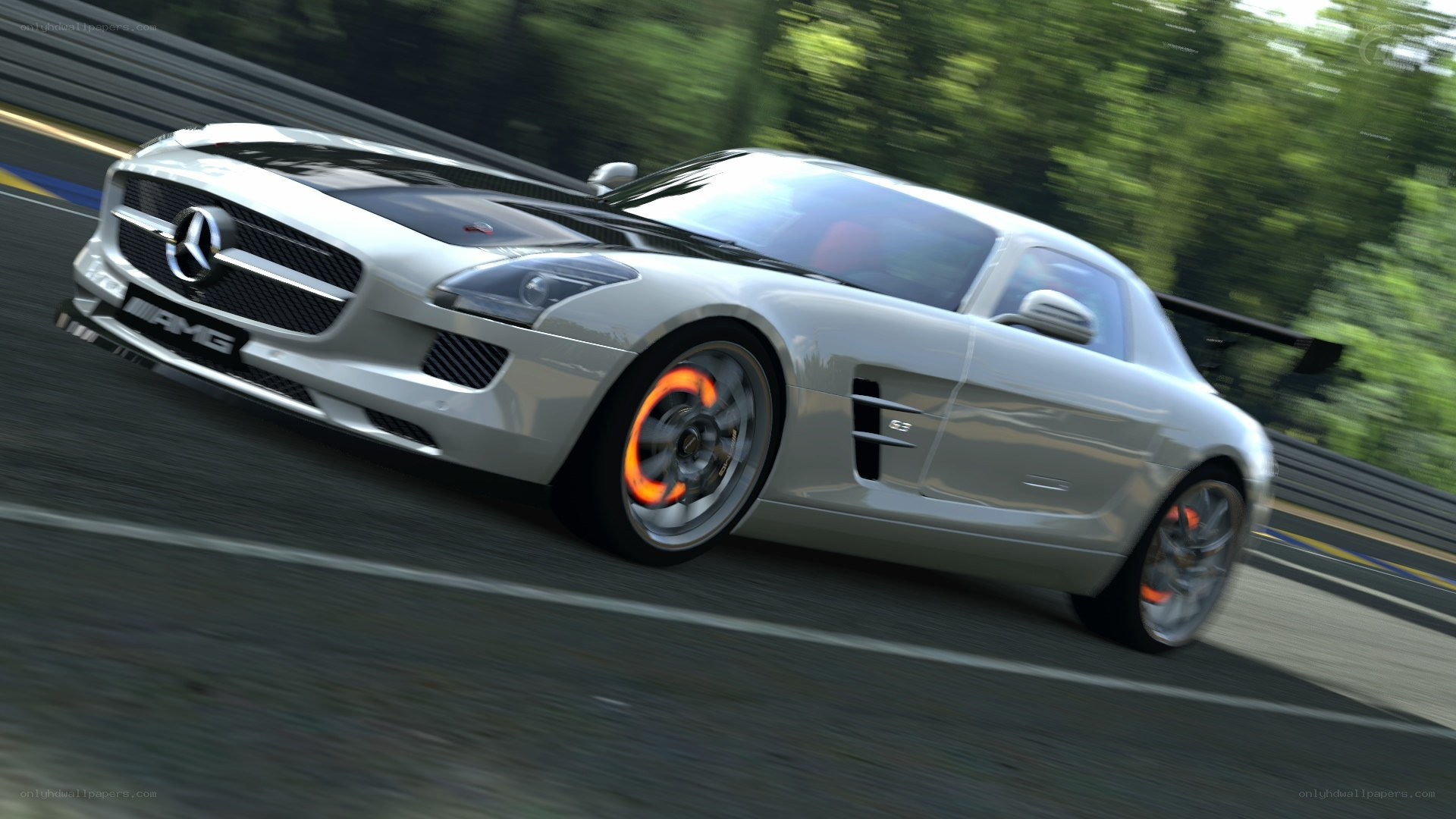 Mercedes-AMG SLS in motion