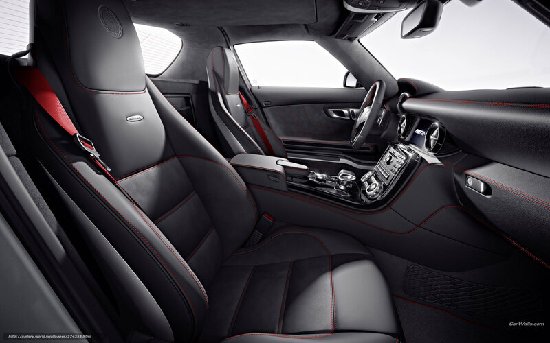 Mercedes-AMG SLS interior
