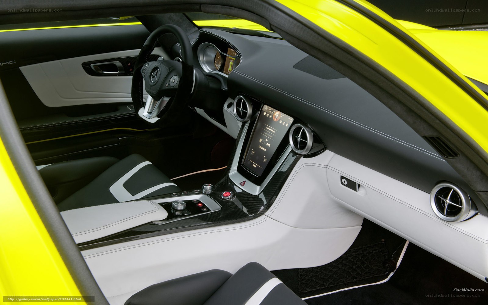 Mercedes-AMG SLS interior