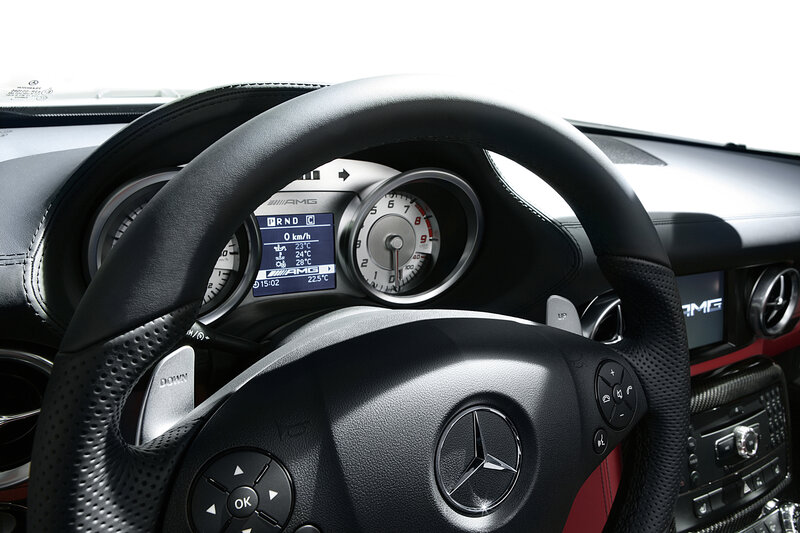 Mercedes-AMG steering wheel interior