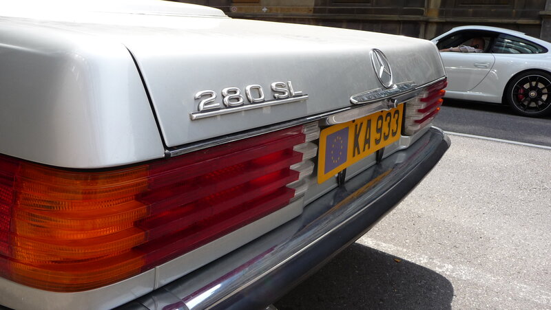 Mercedes-Benz 280 SL rear view