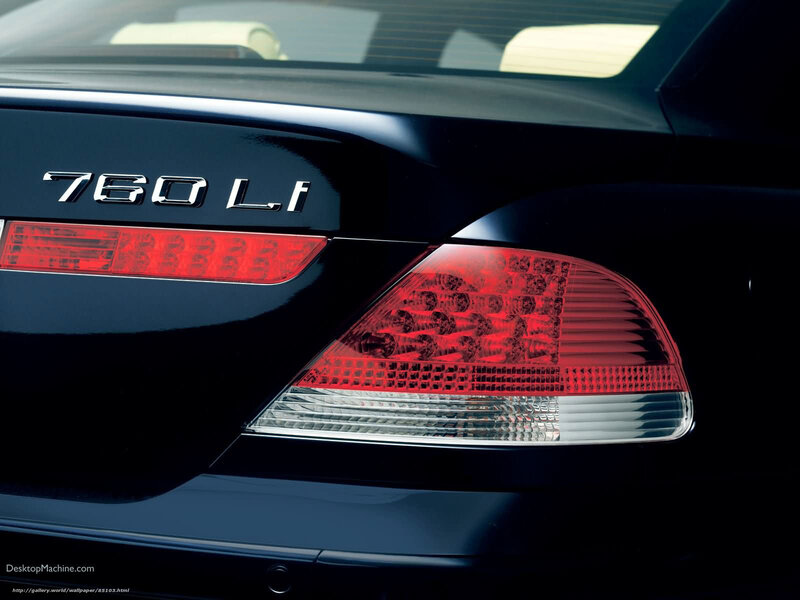 Mercedes-Benz 760 Li rear view