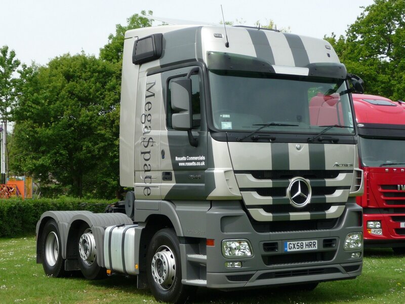 Mercedes-Benz Actros truck