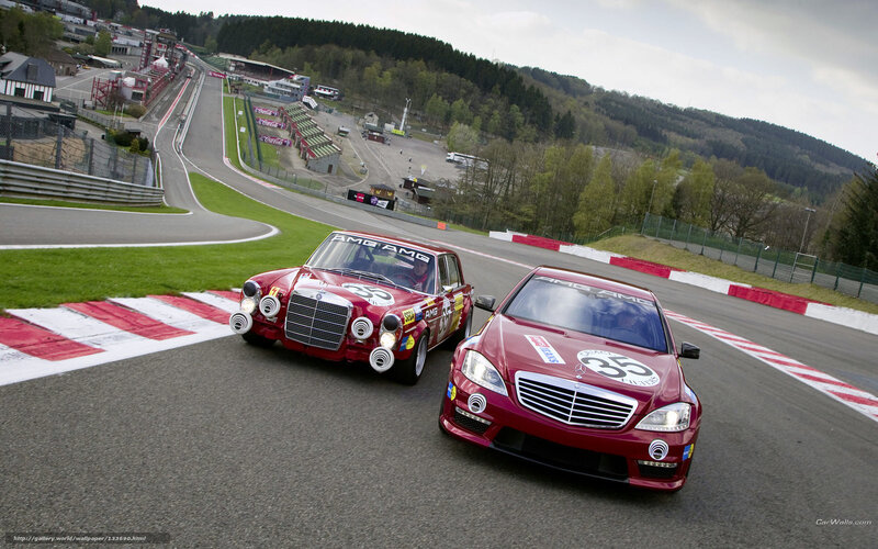 Mercedes-Benz AMG race cars on track