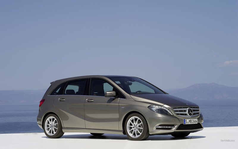 Mercedes-Benz B-Class car