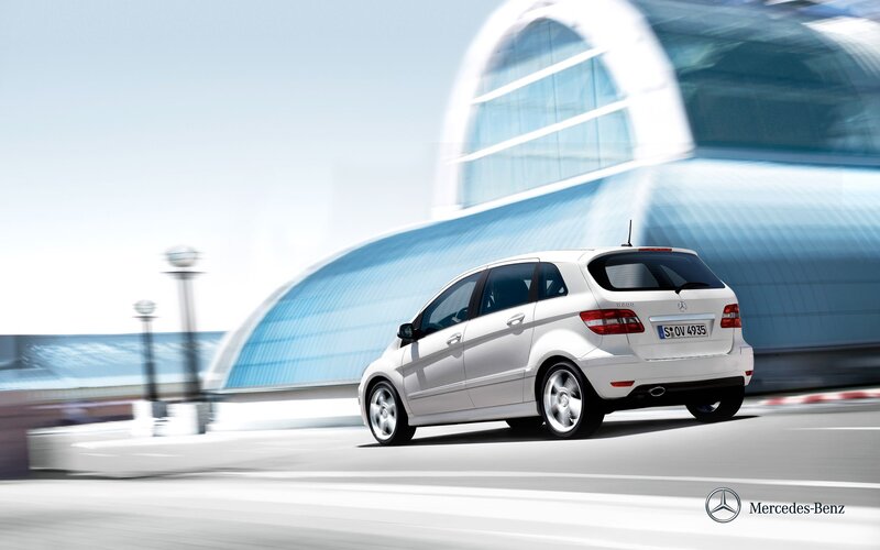 Mercedes-Benz B-Class in motion