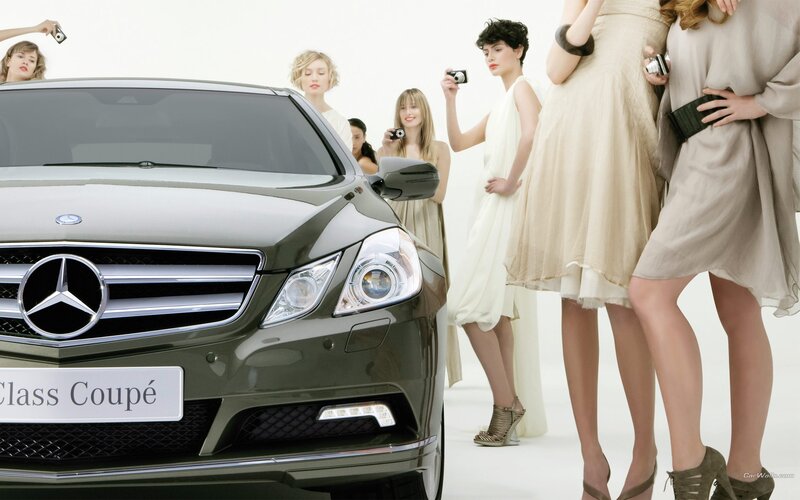 Mercedes-Benz C-Class Coupe — Gray