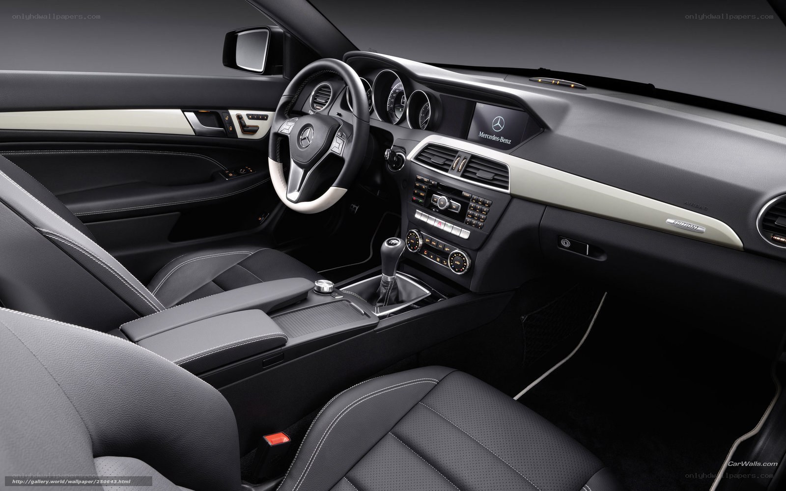 Mercedes-Benz C-Class interior