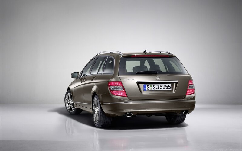 Mercedes-Benz C300 station wagon