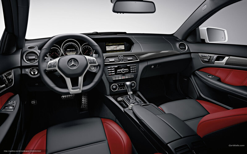 Mercedes-Benz C63 AMG interior