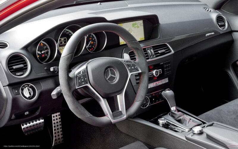 Mercedes-Benz C63 AMG interior