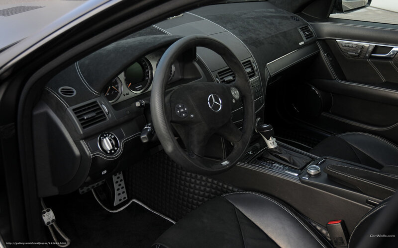 Mercedes-Benz C63 AMG interior