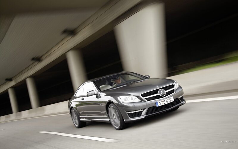 Mercedes-Benz CL63 AMG in motion