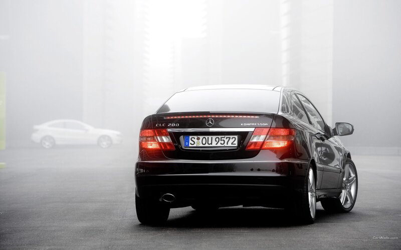 Mercedes-Benz CLC 200 in fog
