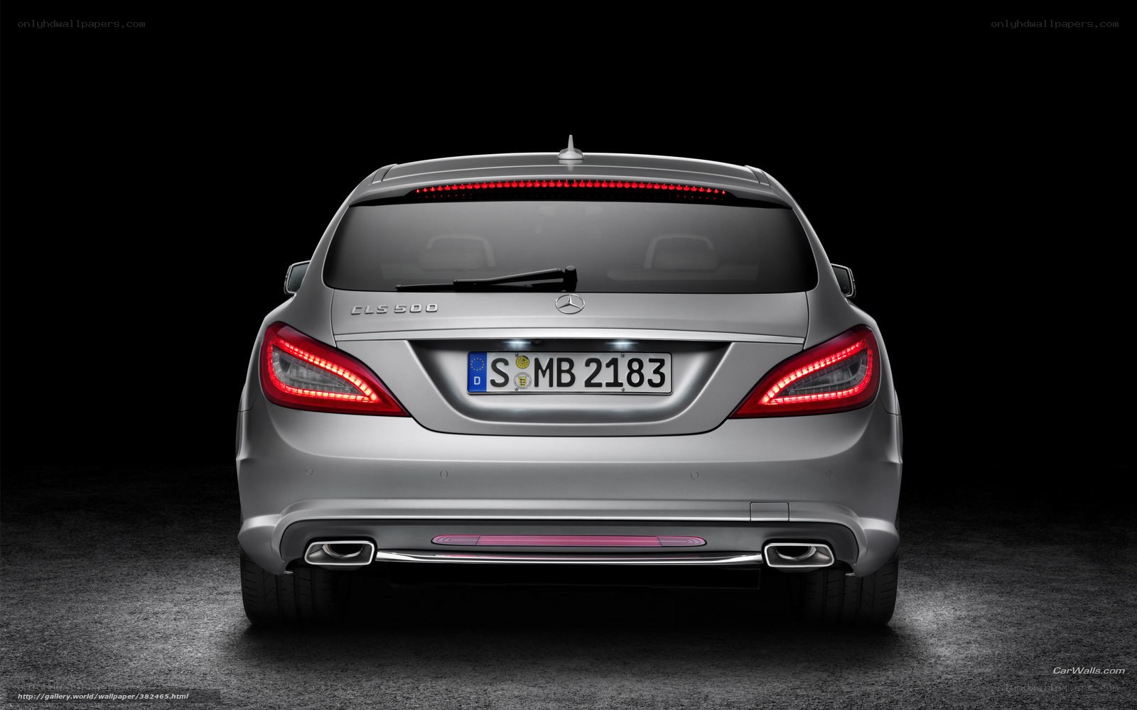 Mercedes-Benz CLS 500 rear view
