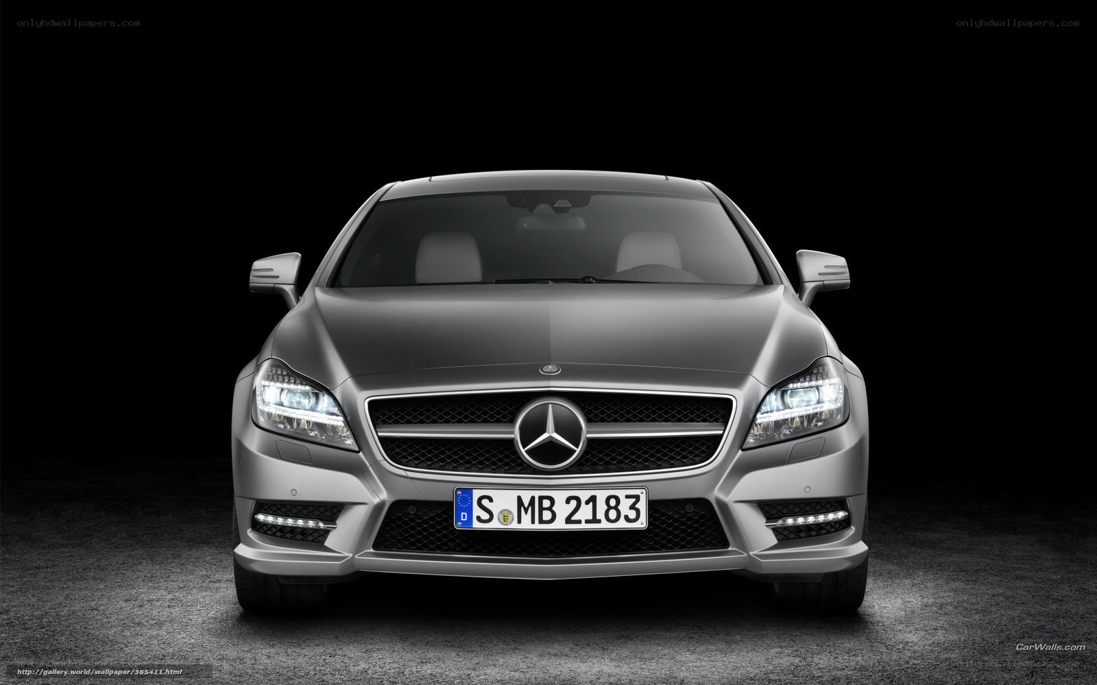 Mercedes-Benz CLS front view