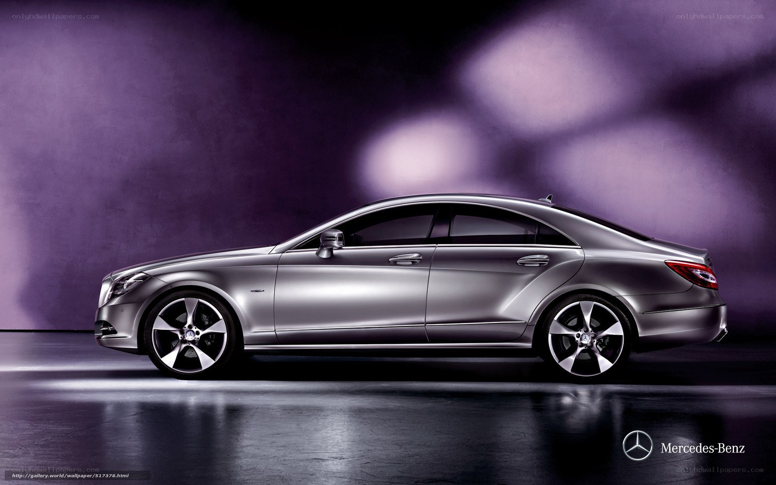 Mercedes-Benz CLS in studio