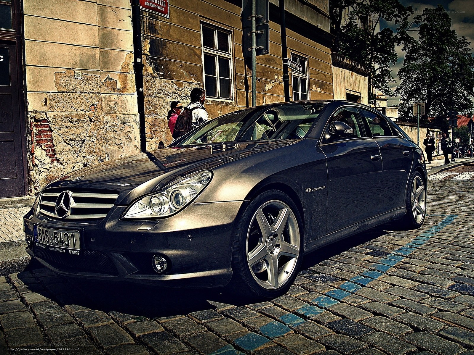Mercedes-Benz CLS parked on cobblestones