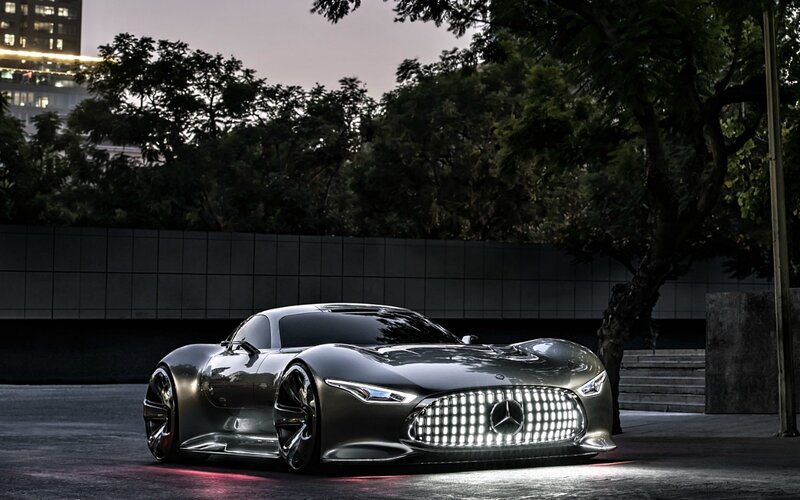 Mercedes-Benz Concept Car — Gray, Dramatic