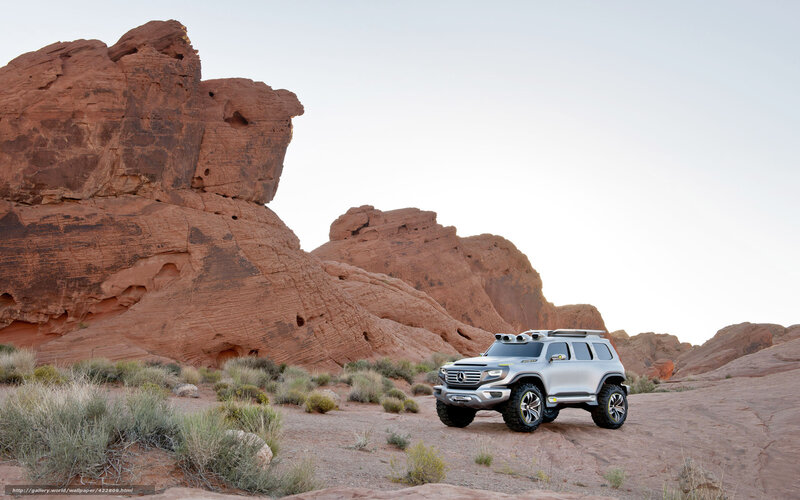 Mercedes-Benz concept SUV in desert