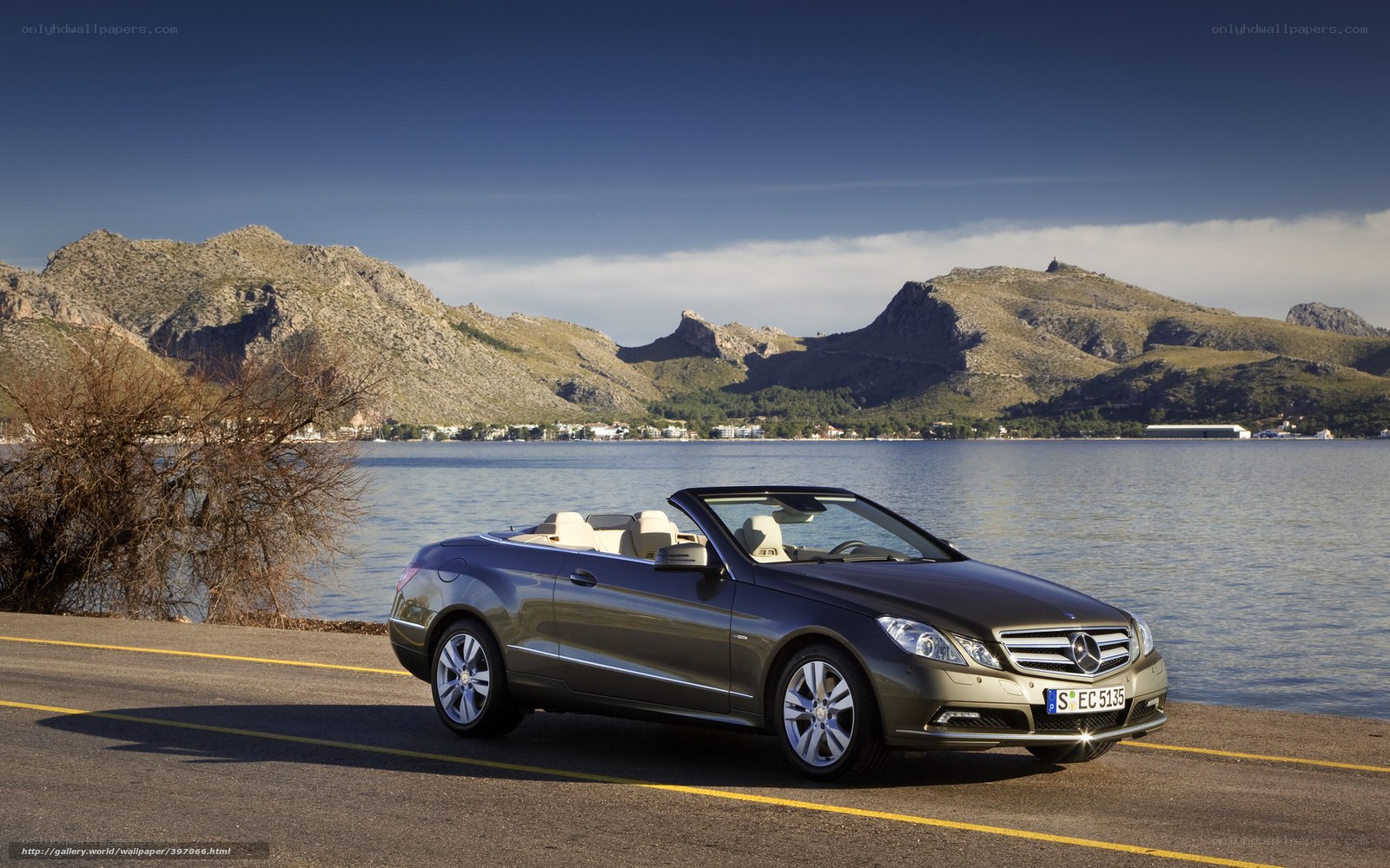 Mercedes-Benz convertible by the sea