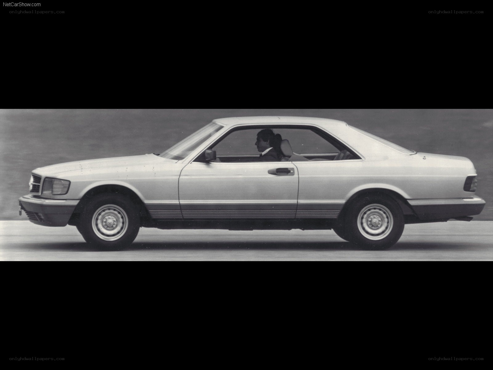 Mercedes-Benz coupe side profile
