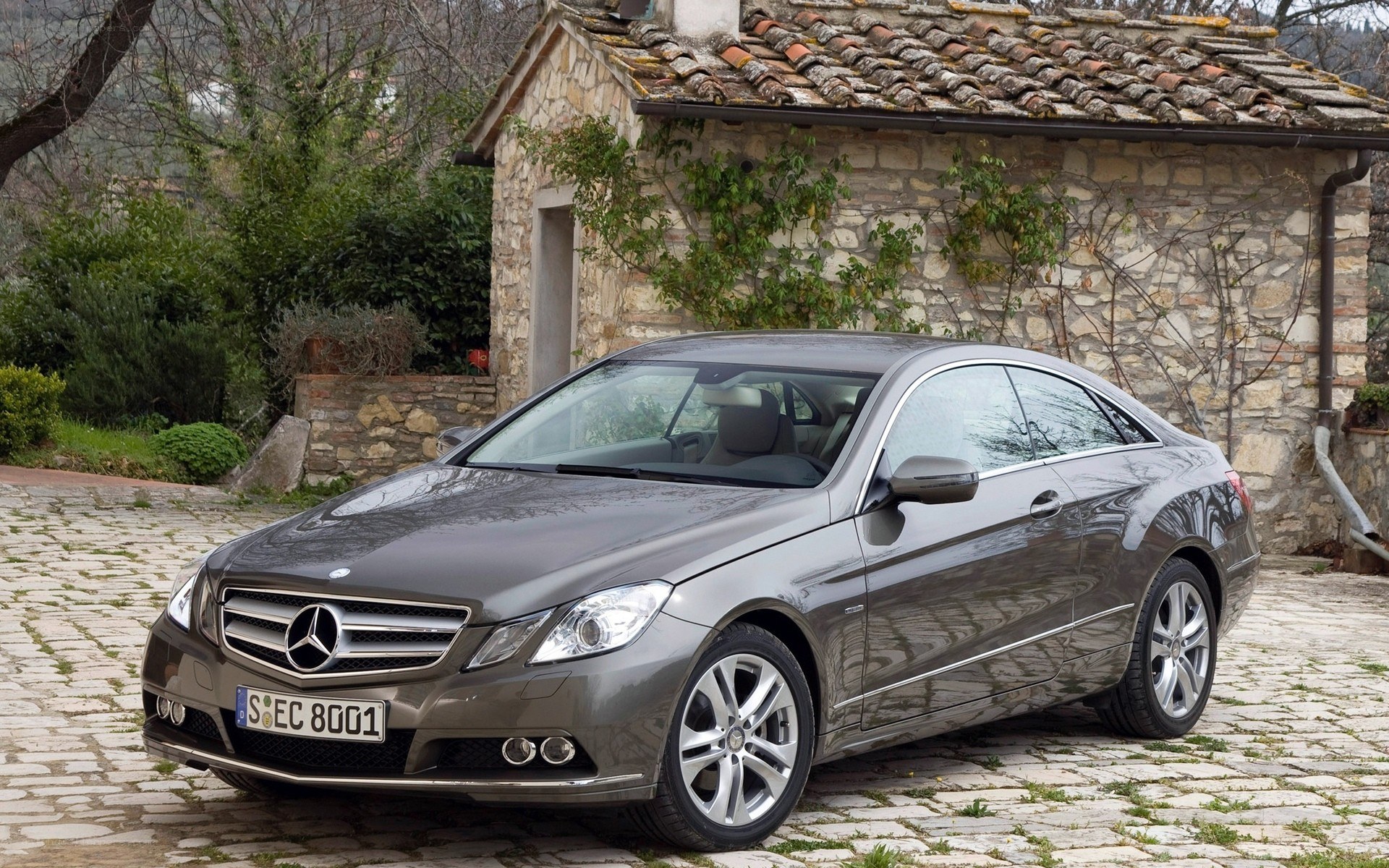 Mercedes-Benz E-Class Coupe