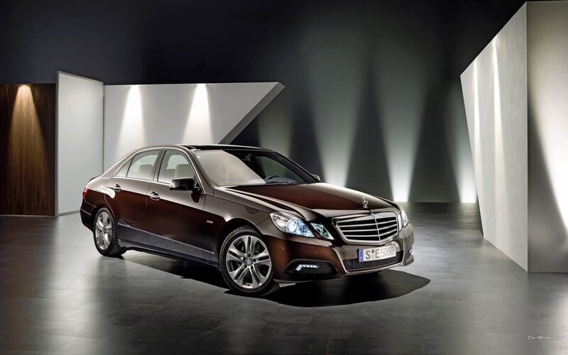 Mercedes-Benz E-Class sedan