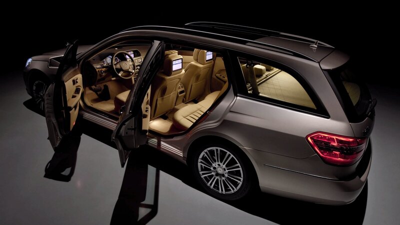 Mercedes-Benz E-Class Wagon
