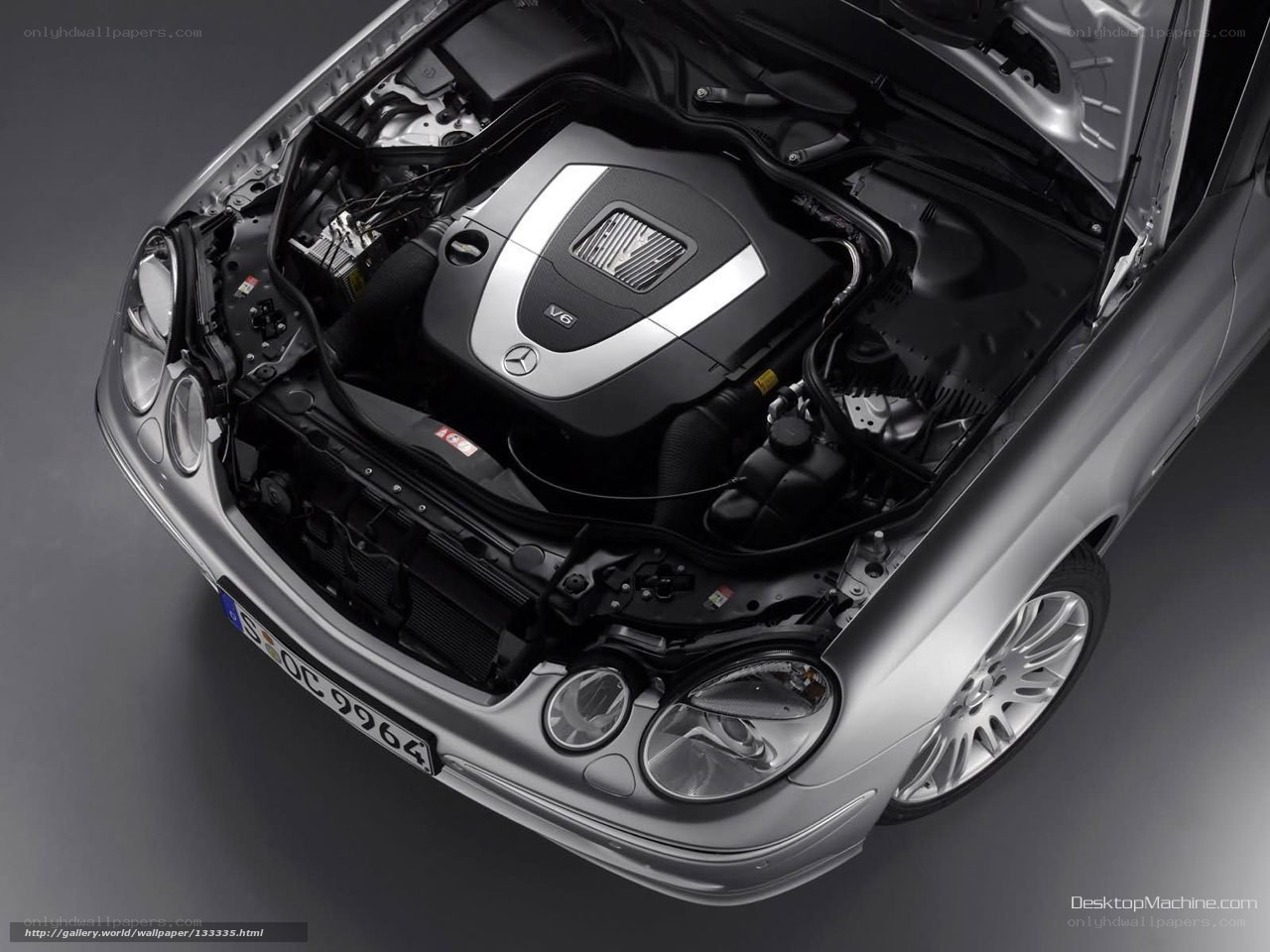 Mercedes-Benz engine bay