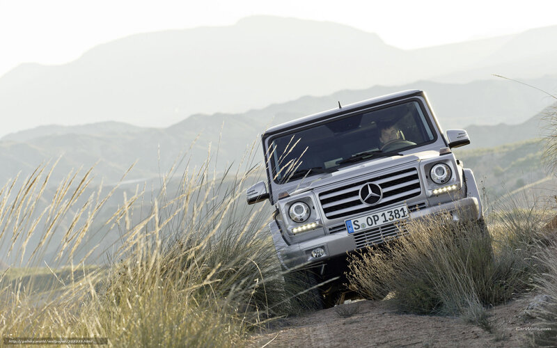 Mercedes-Benz G-Class off-road