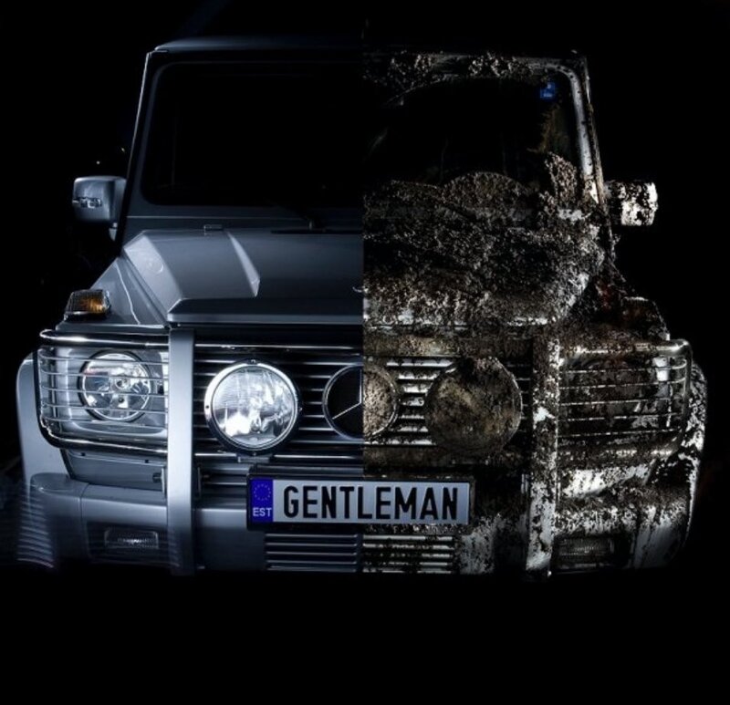 Mercedes-Benz G-Class split image