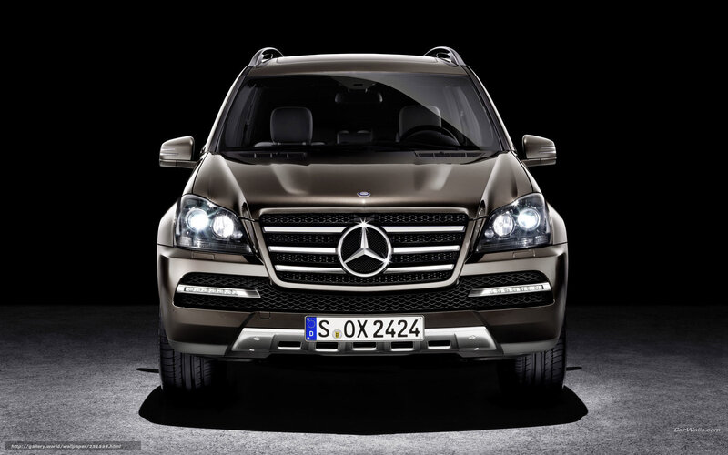 Mercedes-Benz GL-Class front view