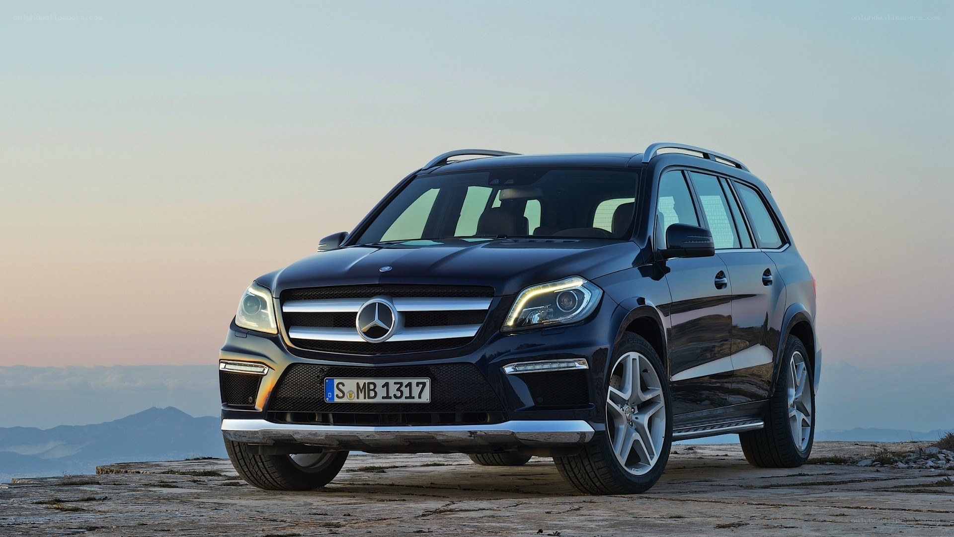 Mercedes-Benz GL-Class SUV