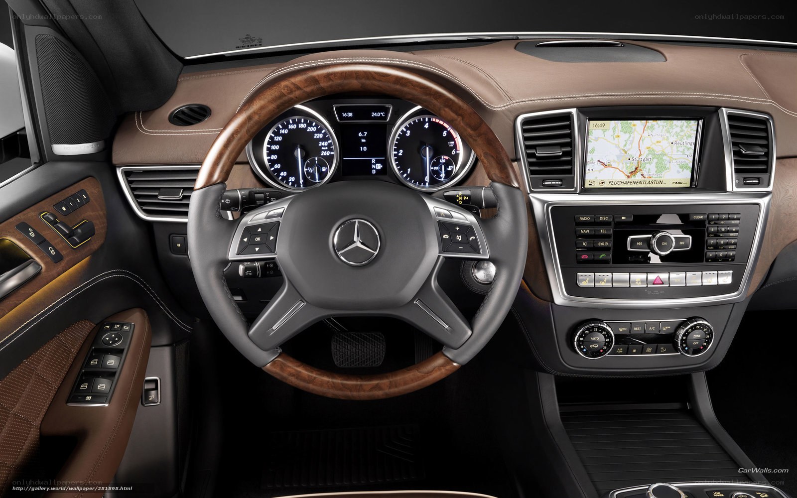 Mercedes-Benz GLE interior