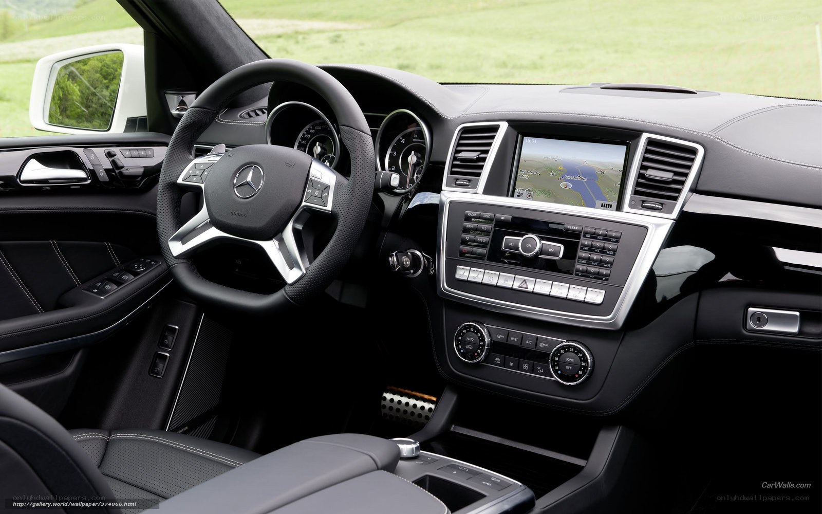 Mercedes-Benz GLE interior