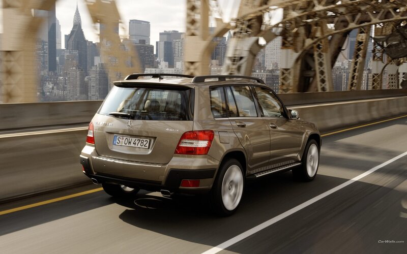 Mercedes-Benz GLK driving on bridge