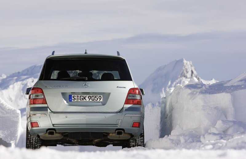 Mercedes-Benz GLK in snowy mountains