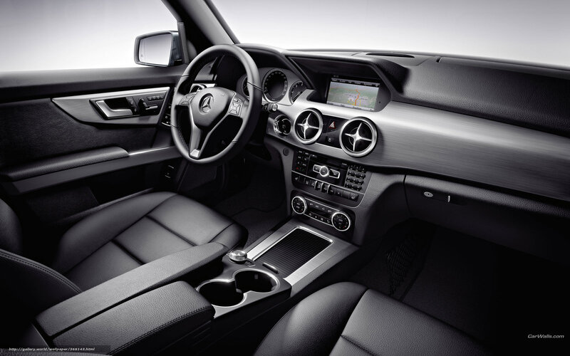 Mercedes-Benz GLK interior