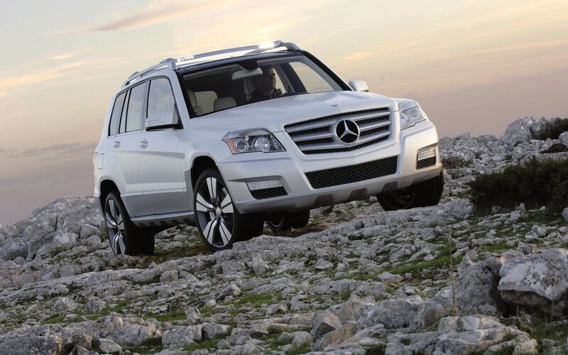 Mercedes-Benz GLK on rocky terrain