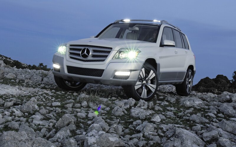 Mercedes-Benz GLK on rocky terrain