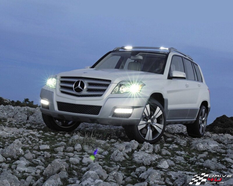 Mercedes-Benz GLK on rocky terrain